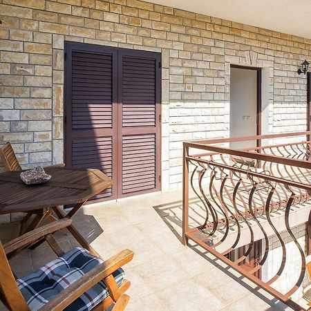 Apartment Olivera Trogir Exterior photo